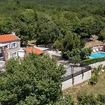 Mediterrane Mit Privatpool, Meerblick, Hundefreundlich, Grill, Privatparkplatz *