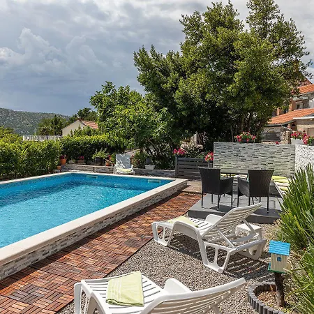 Mediterrane Mit Privatpool, Meerblick, Hundefreundlich, Grill, Privatparkplatz Σπίτι διακοπών *