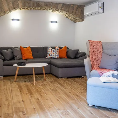 Mediterrane Mit Privatpool, Meerblick, Hundefreundlich, Grill, Privatparkplatz Σπίτι διακοπών *
