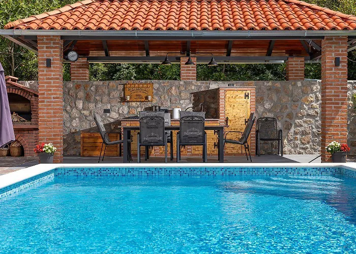 Mediterrane Mit Privatpool, Meerblick, Hundefreundlich, Grill, Privatparkplatz * Grizane-Belgrad