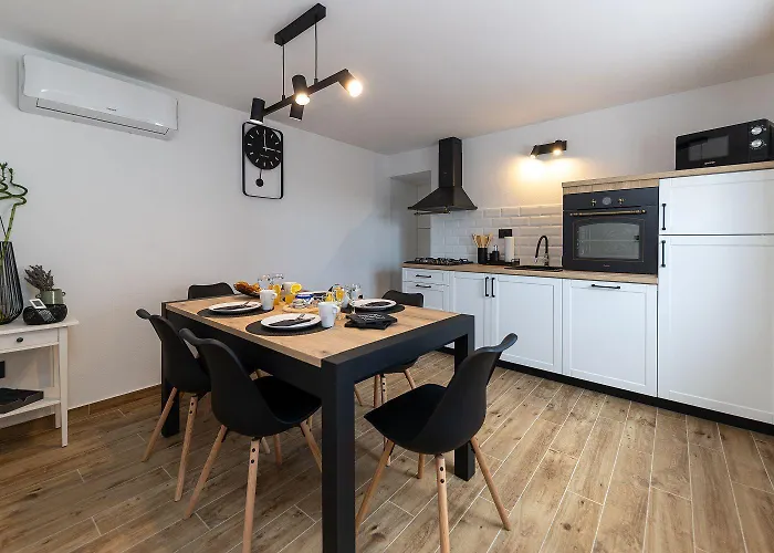 Mediterrane Mit Privatpool, Meerblick, Hundefreundlich, Grill, Privatparkplatz Σπίτι διακοπών