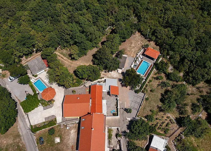 Mediterrane Mit Privatpool, Meerblick, Hundefreundlich, Grill, Privatparkplatz Holiday home