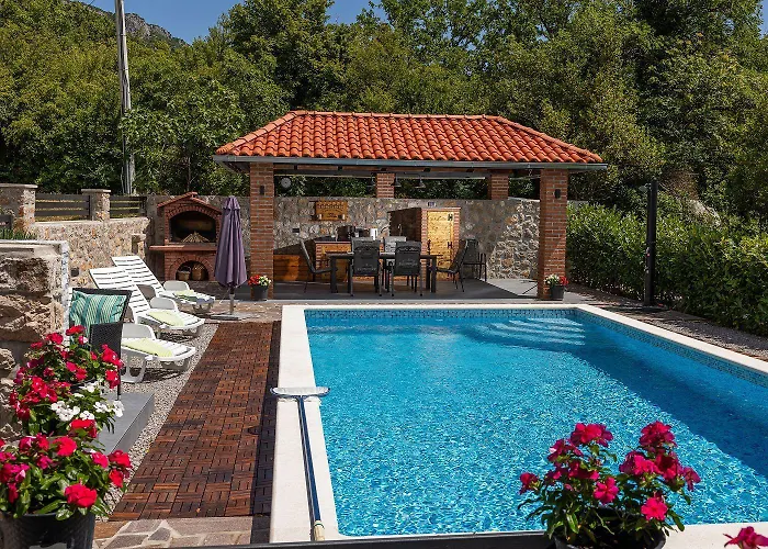 Σπίτι διακοπών Mediterrane Mit Privatpool, Meerblick, Hundefreundlich, Grill, Privatparkplatz Grižane